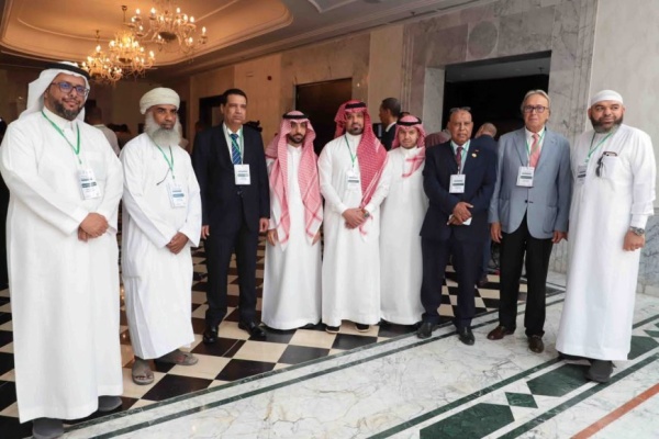 بتوجيهات الوزير السقطري بلادنا تشارك في ورشة دولية حول تسويق التمور بتونس بتوجيهات الوزير السقطري بلادنا تشارك في ورشة دولية حول تسويق التمور بتونس
