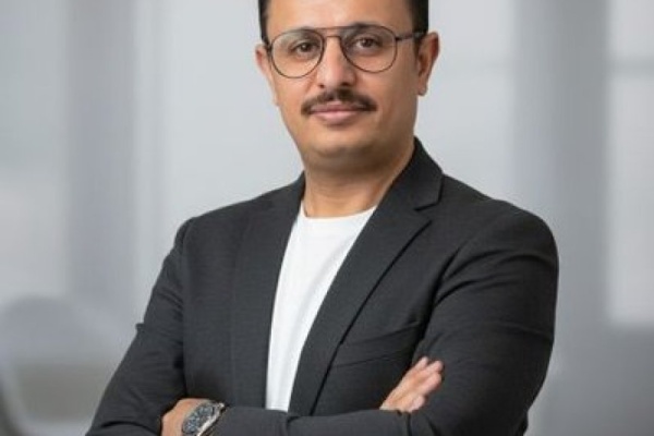 الصلاحي خلافات داخل مجلس القيادة تؤجل ثلاثة اجتماعات بسبب تقرير عن أحداث الساحل الغربي