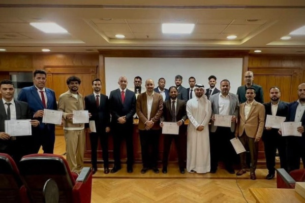 اختتام دورة المفتشين الوطنيين لأمن الطيران المدني في القاهرة