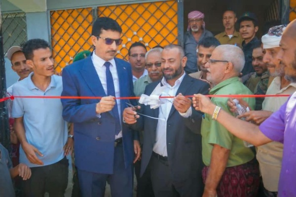 القبة وبيبك يفتتحان ملعب الصمود بالضالع القبة وبيبك يفتتحان ملعب الصمود بالضالع