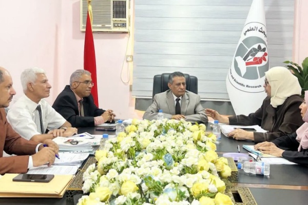 اللجنة الدائمة للبرامج والكليات بالجامعات الحكومية تقر برامج أكاديمية جديدة وتمنح الترخيص لبرنامج بكالوريوس الطب والعلوم الصحية بجامعة لحج اللجنة الدائمة للبرامج والكليات بالجامعات الحكومية تقر برامج أكاديمية جديدة وتمنح الترخيص لبرنامج بكالوريوس الطب والعلوم الصحية بجامعة لحج