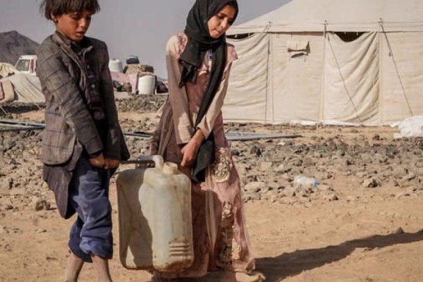 الأمم المتحدة موجة نزوح واسعة في اليمن تطال أكثر من 250 ألف شخص منذ أغسطس الأمم المتحدة موجة نزوح واسعة في اليمن تطال أكثر من 250 ألف شخص منذ أغسطس