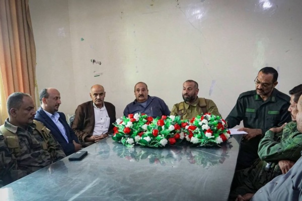 محافظ الضالع يترأس اجتماعا أمنيا موسعا لبحث الوضع الأمني وتعزيز مواجهة الخلايا المشبوهة محافظ الضالع يترأس اجتماعا أمنيا موسعا لبحث الوضع الأمني وتعزيز مواجهة الخلايا المشبوهة
