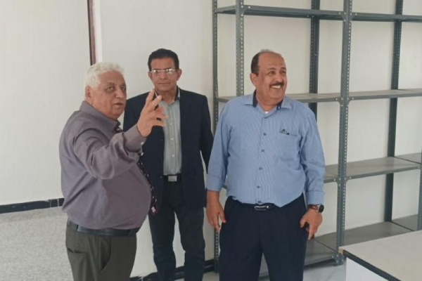 رئيس جامعة لحج يتفقد كلية الطب ويشيد بمواقف محافظ المحافظة الداعمة لمسيرة الجامعة رئيس جامعة لحج يتفقد كلية الطب ويشيد بمواقف محافظ المحافظة الداعمة لمسيرة الجامعة