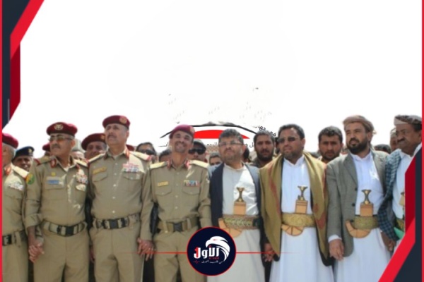 فضيحة صادمة يفجرها أحد قيادات الصف الأول في مليشيا الحوثي بحديثه عن ابنه