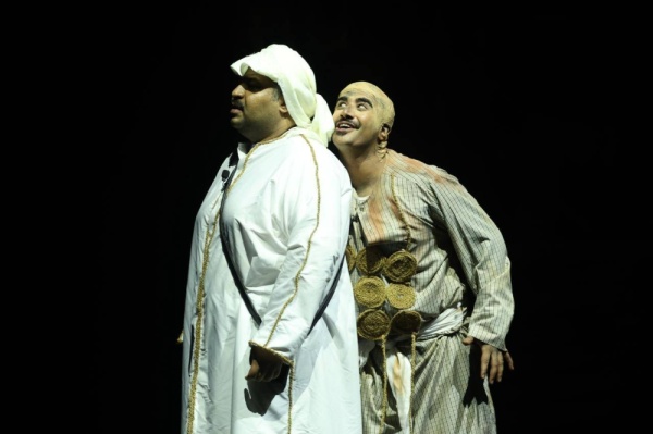 الهير الأسود يختتم العروض الهير الأسود يختتم العروض