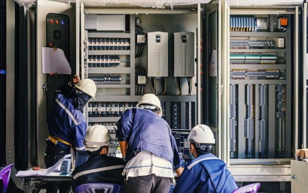 عــقــد لـ مـقـدام بـ 40 مـلـيـون ريــال عــقــد لـ مـقـدام بـ 40 مـلـيـون ريــال