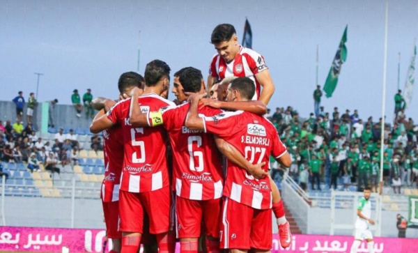 النادي المكناسي يحقق فوزا عريضا بسداسية أمام الدفاع الحسني الجديدي