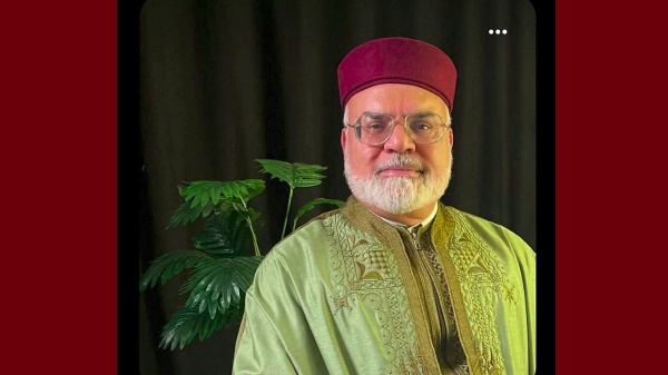 الد المداني يرد على الإعلامية بثينة قويعة لا تكون مساندة سلوى الشرفي بنعت التونسيين بالأحمرة