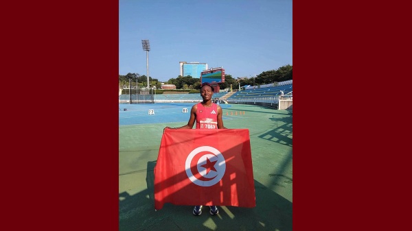 بطولة العالم للماسترز بكوريا البطلة سمية بوسعيد تتو ج بالذهب في سباق 800م بطولة العالم للماسترز بكوريا البطلة سمية بوسعيد تتو ج بالذهب في سباق 800م