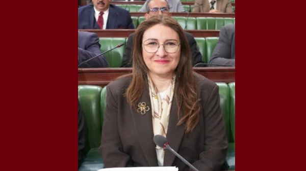 وزيرة المالية 32 ألفا و557 خط ة بين الانتدابات وتسوية وضعيات المبرمجة ل 2027 وزيرة المالية 32 ألفا و557 خط ة بين الانتدابات وتسوية وضعيات المبرمجة ل 2027