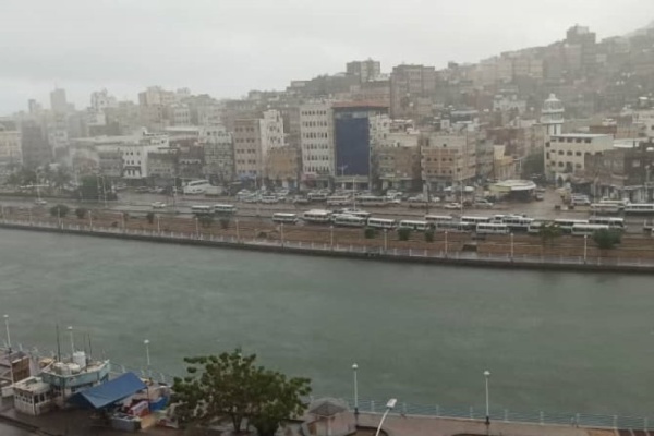 بيان سياسي في حضرموت يحمل الحكومة مسؤولية تدهور الخدمات وأزمة الكهرباء بيان سياسي في حضرموت يحمل الحكومة مسؤولية تدهور الخدمات وأزمة الكهرباء