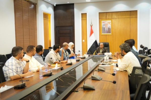 الخنبشي يطلع على مشروع تحسين إدارة المياه والري لتعزيز الأمن المائي