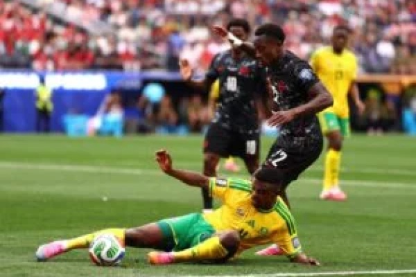 منتخب كندا ي قصي منتخب جنوب إفريقيا ويبلغ دور 16 من بطولة كأس العالم 2026