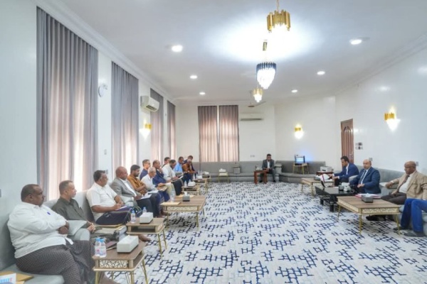 الخنبشي يواصل مشاورات تأسيس المجلس التنسيقي الأعلى ويؤكد وحدة الصف الحضرمي الخنبشي يواصل مشاورات تأسيس المجلس التنسيقي الأعلى ويؤكد وحدة الصف الحضرمي