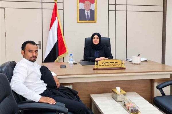 لقاء ثقافي في غيل بن يمين لبحث ترميم المعالم التاريخية لقاء ثقافي في غيل بن يمين لبحث ترميم المعالم التاريخية
