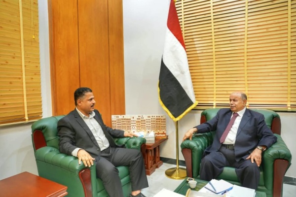 الخنبشي يط لع على أوضاع مكتب الثقافة بحضرموت ويؤكد أهمية تعزيز الحراك الثقافي ورعاية المبدعين