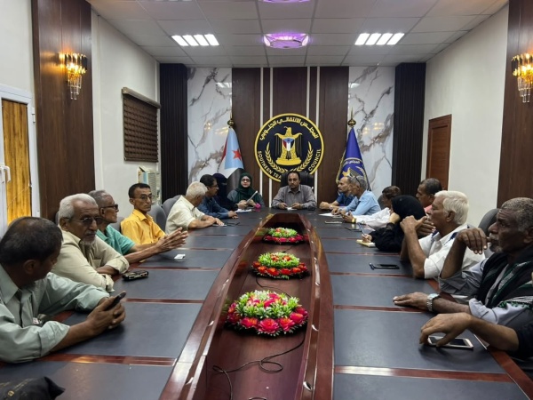 انتقالي صيرة يناقش تعزيز العمل الميداني ورفع مستوى اليقظة الأمنية في المديرية