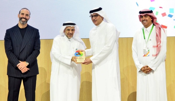 جامعة قطر تحصد جائزة التمي ز الأكاديمي في الذكاء الاصطناعي جامعة قطر تحصد جائزة التمي ز الأكاديمي في الذكاء الاصطناعي
