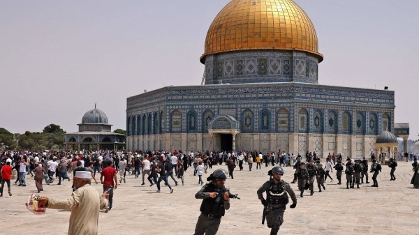 وزارة الأوقاف الفلسطينية تحذر من الدعوات التحريضية لاقتحام المسجد الأقصى المبارك وزارة الأوقاف الفلسطينية تحذر من الدعوات التحريضية لاقتحام المسجد الأقصى المبارك