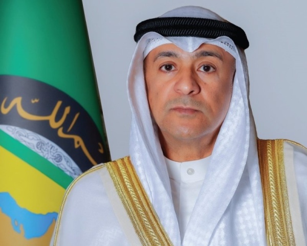 الأمين العام لمجلس التعاون يدين الهجمات الإيرانية على البحرين والكويت والأردن ويصفها بجرائم حرب الأمين العام لمجلس التعاون يدين الهجمات الإيرانية على البحرين والكويت والأردن ويصفها بجرائم حرب