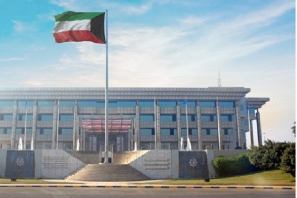 الداخلية الكويتية بدء تطبيق قانون المنشآت البحرية والوحدات العائمة مع مهلة 6 أشهر لتوفيق الأوضاع الداخلية الكويتية بدء تطبيق قانون المنشآت البحرية والوحدات العائمة مع مهلة 6 أشهر لتوفيق الأوضاع