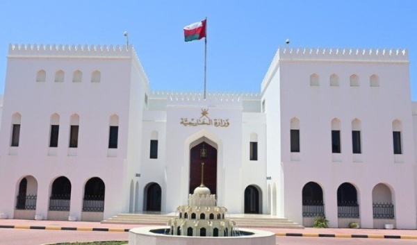 سلطنة عمان تدين التهديدات الصاروخية تجاه المنطقة الجنوبية من السعودية سلطنة عمان تدين التهديدات الصاروخية تجاه المنطقة الجنوبية من السعودية