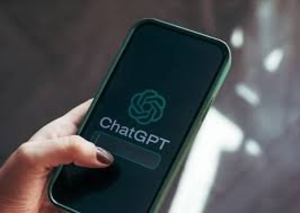 هل يتتبع شات جي بي تي نشاطك خارج التطبيق ملف تعريف جديد يثير مخاوف بشأن الخصوصية هل يتتبع شات جي بي تي نشاطك خارج التطبيق ملف تعريف جديد يثير مخاوف بشأن الخصوصية