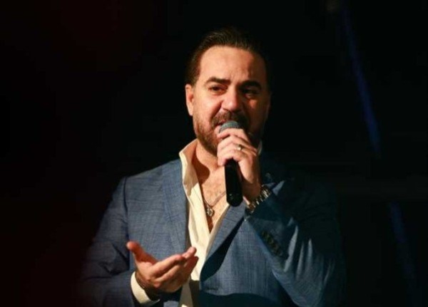 وائل جسار يحيي حفلا غنائيا في مهرجان الحمامات بتونس وائل جسار يحيي حفلا غنائيا في مهرجان الحمامات بتونس