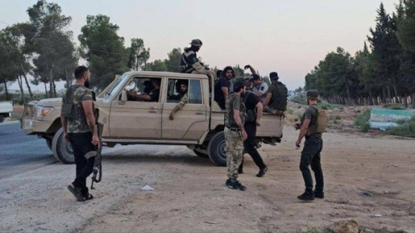 رفع الجاهزية وإلغاء الإجازات واستدعاء العسكريين إلى وحداتهم في الجيش السوري ماذا يحدث رفع الجاهزية وإلغاء الإجازات واستدعاء العسكريين إلى وحداتهم في الجيش السوري ماذا يحدث