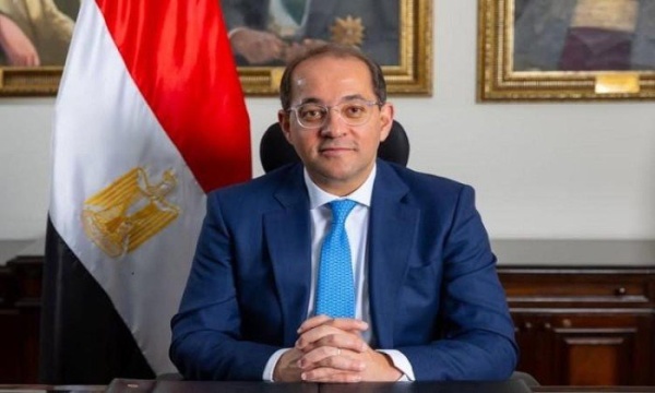 الحكومة المصرية تعلن زيادة أجور المعلمين إلى 15 ألف جنيه خلال عامين والتطبيق يبدأ يوليو 2027