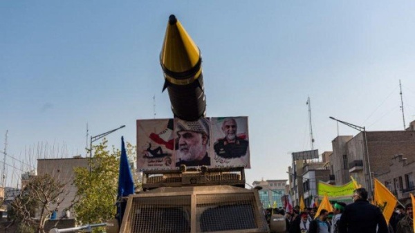 إيران تتوعد أمريكا وإسرائيل برد يفوق التصور وتحذر من حرب بلا حدود جغرافية إيران تتوعد أمريكا وإسرائيل برد يفوق التصور وتحذر من حرب بلا حدود جغرافية