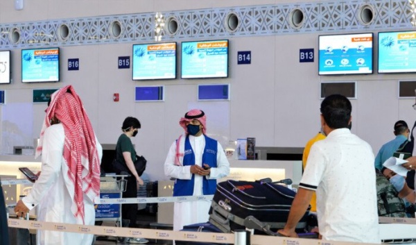 السعودية تعلق السفر وإصدار التأشيرات للقادمين من 3 دول إفريقية احترازيا لمواجهة فيروس إيبولا