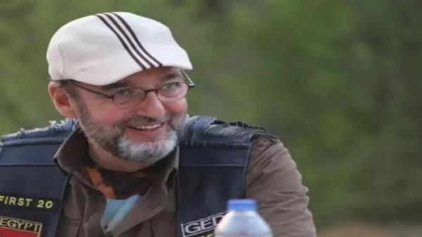 جراحة عاجلة لإنقاذ حياة الفنان محمد مرزبان بعد تعرضه لحادث سير مروع