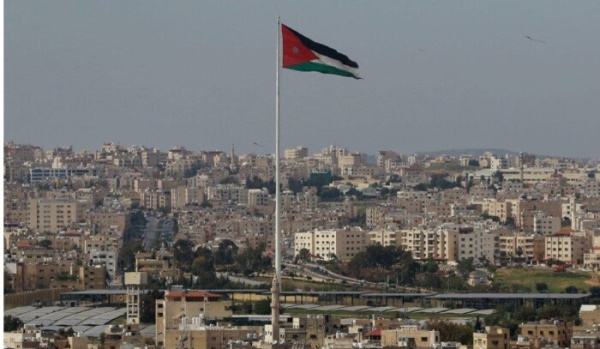 الأردن ينفي إخلاء مطار وميناء العقبة ويؤكد يعملان بشكل طبيعي الأردن ينفي إخلاء مطار وميناء العقبة ويؤكد يعملان بشكل طبيعي