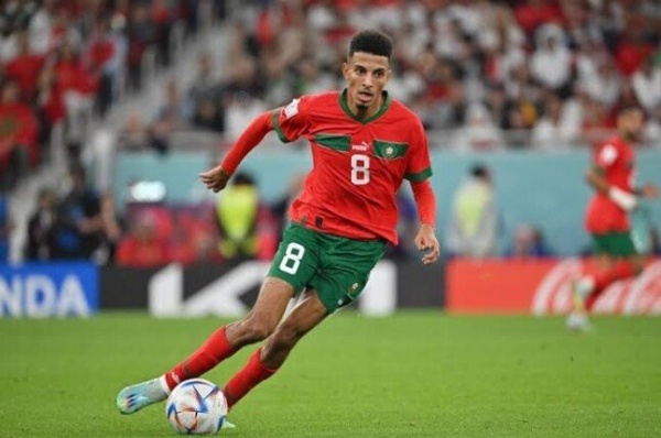 أوناحي يحصد جائزة أفضل لاعب بعد قيادته المغرب إلى ربع نهائي كأس العالم أوناحي يحصد جائزة أفضل لاعب بعد قيادته المغرب إلى ربع نهائي كأس العالم