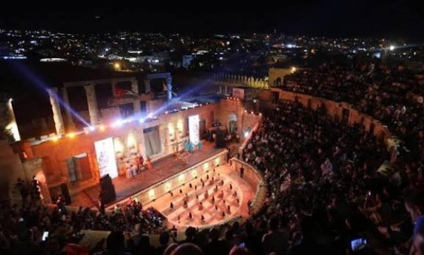مهرجان جرش يضيء شمعته الأربعين ويشرع نوافذه برسالة الأردن الحضارية إلى العالم مهرجان جرش يضيء شمعته الأربعين ويشرع نوافذه برسالة الأردن الحضارية إلى العالم