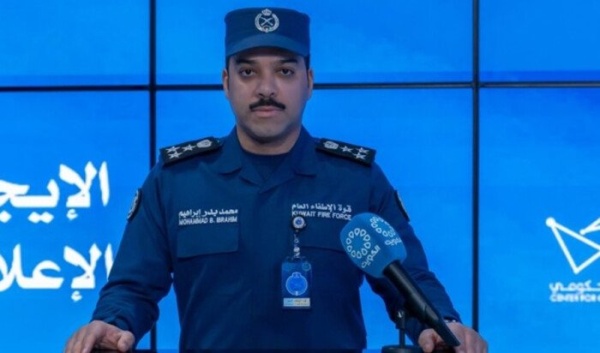 الإطفاء الكويتية السيطرة على حريقين جنوب البلاد عقب الهجمات الإيرانية دون إصابات الإطفاء الكويتية السيطرة على حريقين جنوب البلاد عقب الهجمات الإيرانية دون إصابات