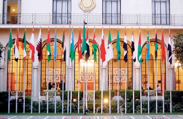 الجامعة العربية تستنكر استهداف سفينتين بمصر وتحذر من محاولات توسيع رقعة الصراع الجامعة العربية تستنكر استهداف سفينتين بمصر وتحذر من محاولات توسيع رقعة الصراع