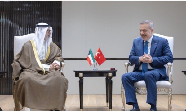 الكويت وزير الخارجية ونظيره التركي يبحثان التطورات الإقليمية والدولية الكويت وزير الخارجية ونظيره التركي يبحثان التطورات الإقليمية والدولية