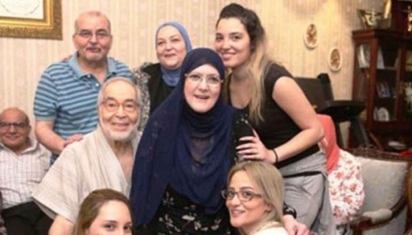 شمس البارودي تستعيد ذكريات حسن يوسف بالدموع أبنائي كانوا سندي بعد الفقد شمس البارودي تستعيد ذكريات حسن يوسف بالدموع أبنائي كانوا سندي بعد الفقد