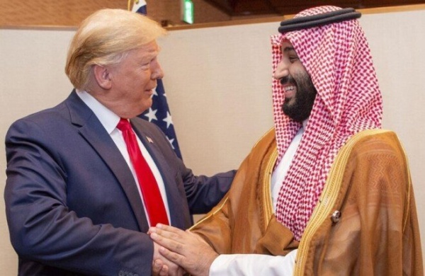 ماذا طلب ولي العهد السعودي من ترامب ليقرر تعليق الضربة الأمريكية لإيران