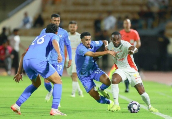 بث مباشر شاهد مباراة القادسية ونيوم في الدوري السعودي