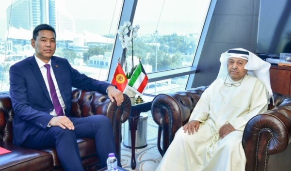 الكويت تؤكد حرصها على توسيع شراكاتها الدولية وتعزيز التعاون في قطاعي النفط والطاقة