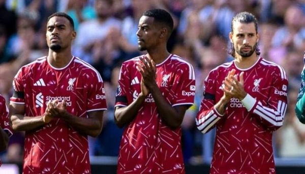 بث مباشر شاهد مباراة ليفربول ونوتينجهام فوريست في الدوري الإنجليزي