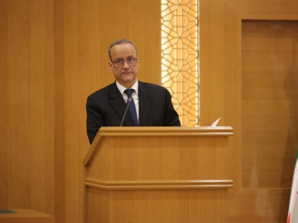 إسماعيل ولد الشيخ أحمد أمين ا عام ا لمنظمة التعاون الإسلامي لمدة 5 سنوات إسماعيل ولد الشيخ أحمد أمين ا عام ا لمنظمة التعاون الإسلامي لمدة 5 سنوات