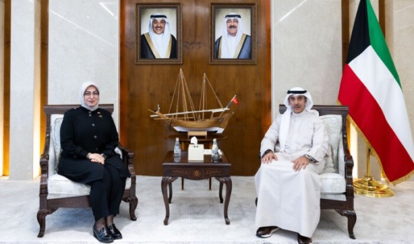 الكويت نائب وزير الخارجية يستقبل السفيرة التركية لدى البلاد الكويت نائب وزير الخارجية يستقبل السفيرة التركية لدى البلاد
