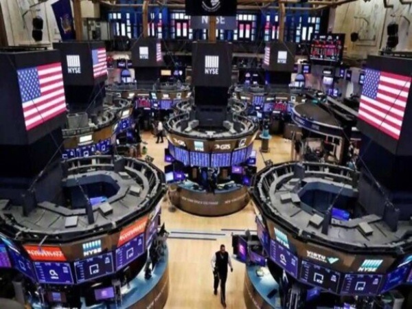 مؤشرات الأسهم الأمريكية تبدأ تعاملاتها على تباين في وول ستريت مؤشرات الأسهم الأمريكية تبدأ تعاملاتها على تباين في وول ستريت