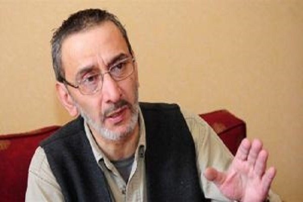 في الذكرى الأولى لرحيله فنانون عرب يوج هون رسائل دعم ومواساة إلى فيروز ويستعيدون إرث زياد الرحباني في الذكرى الأولى لرحيله فنانون عرب يوج هون رسائل دعم ومواساة إلى فيروز ويستعيدون إرث زياد الرحباني