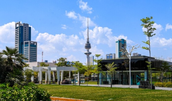 طقس الكويت اليوم الإثنين شديد الحرارة خلال النهار وحار ليلا